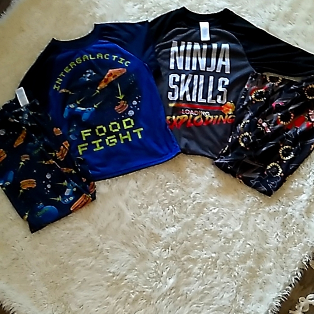 2 pack of pajama sets - food fight/ninja skills both are size 7/8